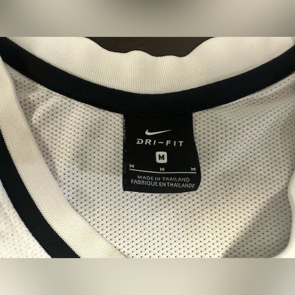 Men’s Nike Dri fit muscle shirt - Picture 4 of 6